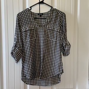 Express roll sleeve top